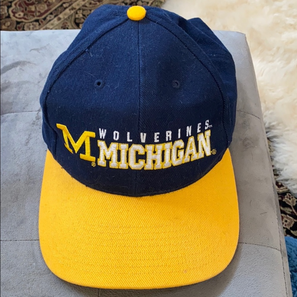 New!University of Michigan Wolverines Baseball Hat